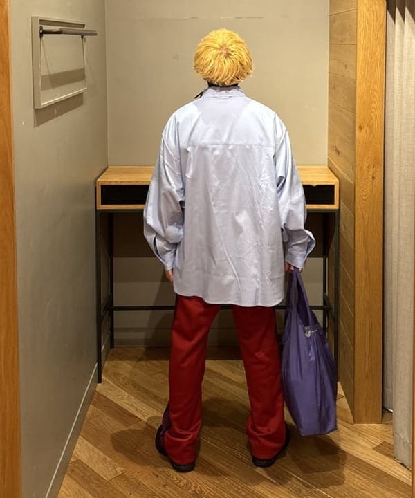 三宅 康平さんの「BEAMS WOMEN｜New Balance / 1906R」を使ったコーディネート