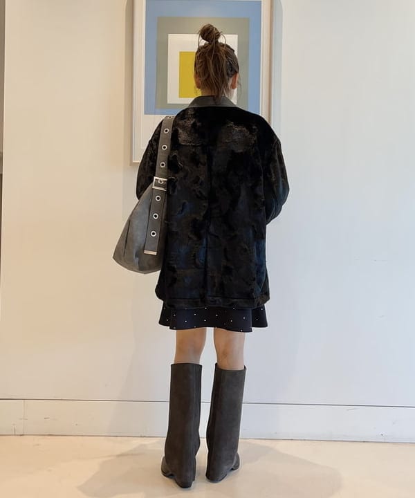 大木さんの「BEAMS WOMEN｜ドットプリント ミニ キャミワンピース」を使ったコーディネート