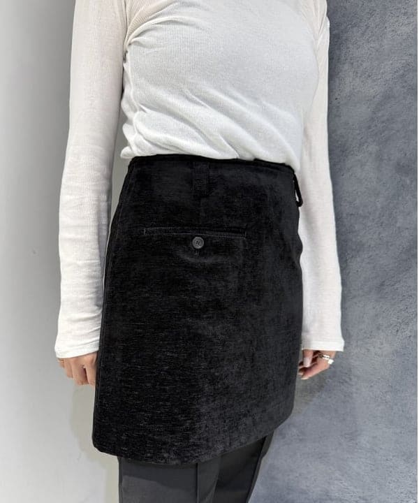 庭野 優紀さんの「BEAMS WOMEN｜【別注】FRED PERRY / Tipped Collar Cardigan」を使ったコーディネート