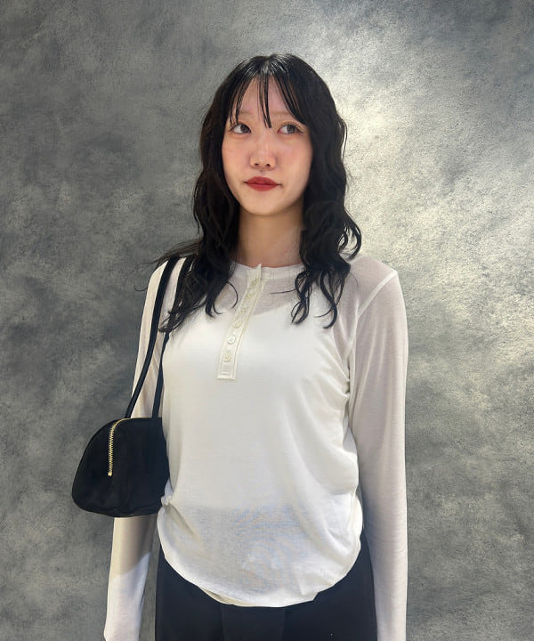 ハルカさんの「BEAMS WOMEN｜RBS / ヘンリー ボートネック Tシャツ」を使ったコーディネート
