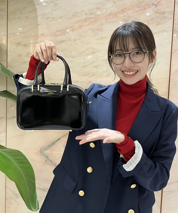 茂野 真楓さんの「BEAMS WOMEN｜ドライギャバジン ６ボタン ダブルジャケット」を使ったコーディネート