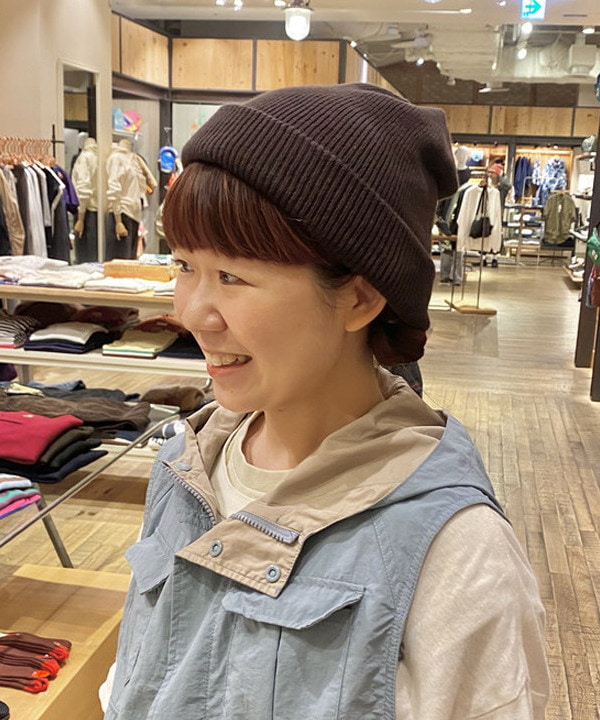 原口 愛さんの「BEAMS WOMEN｜マウンテン パーカー ベスト」を使ったコーディネート