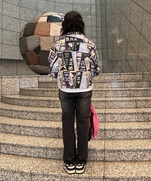 Sakiさんの「BEAMS WOMEN｜ペナント プリント シャツ」を使ったコーディネート