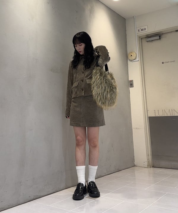 松田 陽茉莉さんの「BEAMS WOMEN｜モール ミニ スカート」を使ったコーディネート