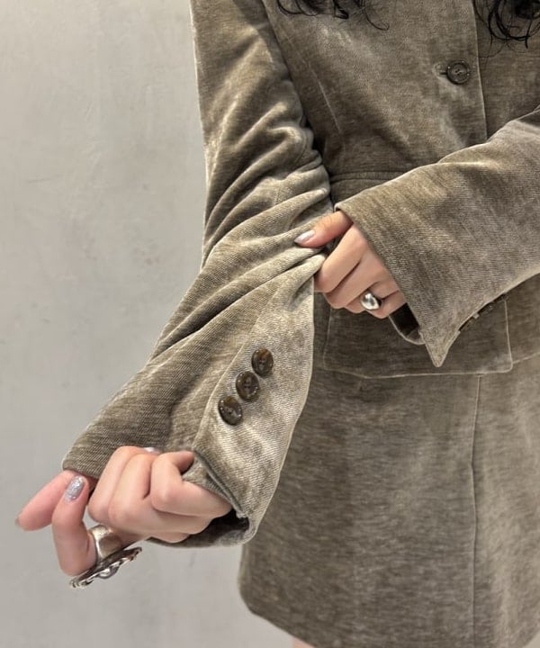 松田 陽茉莉さんの「BEAMS WOMEN｜モール ミニ スカート」を使ったコーディネート