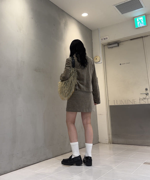 松田 陽茉莉さんの「BEAMS WOMEN｜モール ミニ スカート」を使ったコーディネート