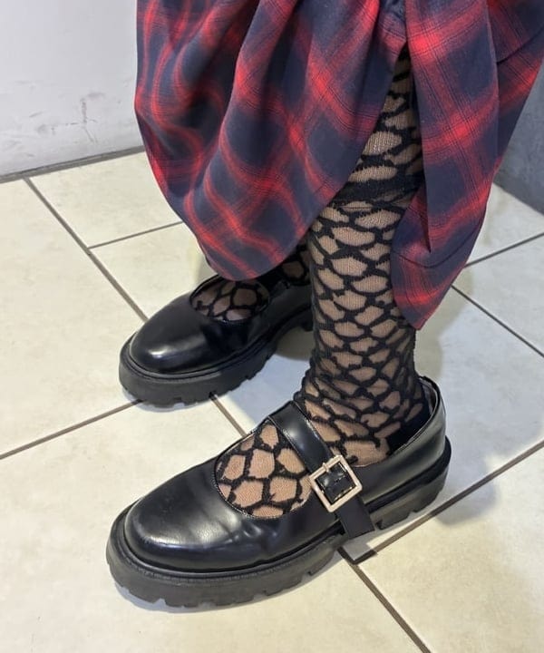 SAEさんの「BEAMS WOMEN｜チェック シャーリング タイトスカート」を使ったコーディネート