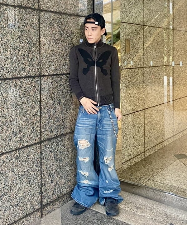 はるひむさんの「BEAMS WOMEN｜【別注】Lee / RIPPED JEANS」を使ったコーディネート