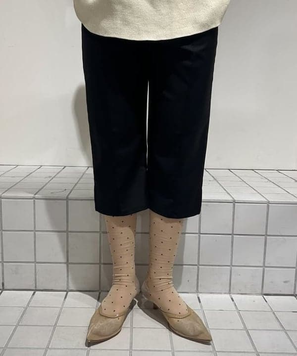 ナカノ アイさんの「BEAMS WOMEN｜RBS / リブ キリカエ ベスト」を使ったコーディネート