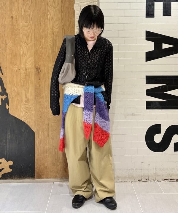 amaさんの「BEAMS WOMEN｜ニュースペーパーバッグ ミニ」を使ったコーディネート