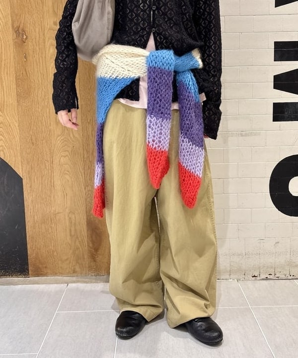 amaさんの「BEAMS WOMEN｜ニュースペーパーバッグ ミニ」を使ったコーディネート