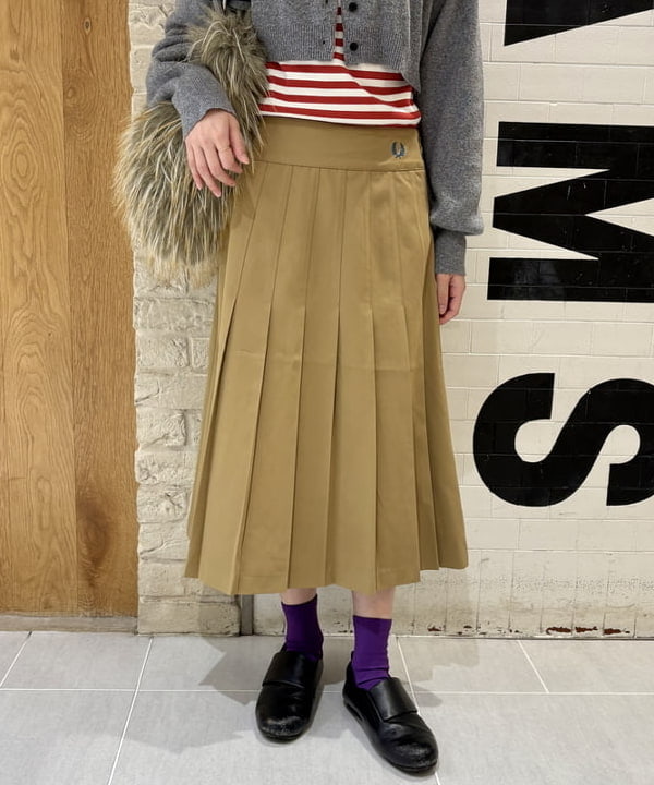 amaさんの「BEAMS WOMEN｜ロング ファー バッグ」を使ったコーディネート