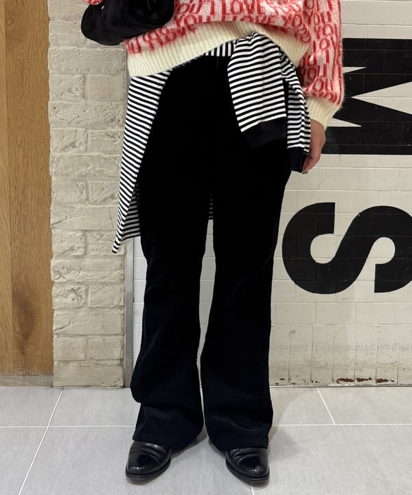 大石彩可さんの「BEAMS WOMEN｜【別注】PENNEY’S / シャギー ニット」を使ったコーディネート