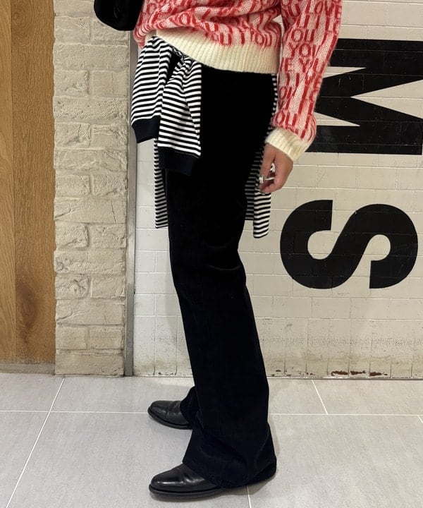 大石彩可さんの「BEAMS WOMEN｜【別注】PENNEY’S / シャギー ニット」を使ったコーディネート