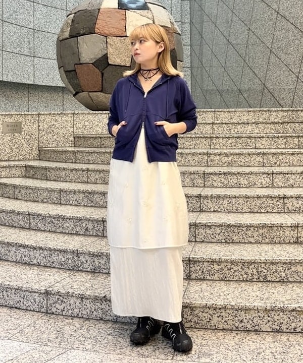 あすかさんの「BEAMS WOMEN｜ビーズ 刺繍 キャミ ワンピース」を使ったコーディネート