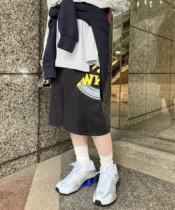 森本 理絵さんの「BEAMS WOMEN｜HELOYSE / miller bateau tote S」を使ったコーディネート