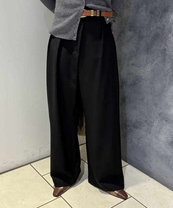 SAEさんの「BEAMS WOMEN｜リブ ポロ カーディガン」を使ったコーディネート