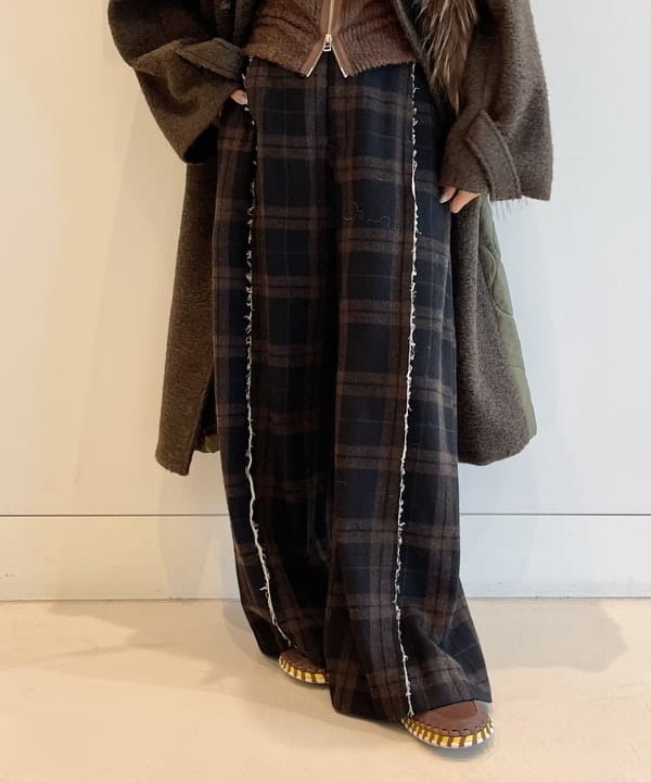 大木さんの「BEAMS WOMEN｜ロング ファー バッグ」を使ったコーディネート