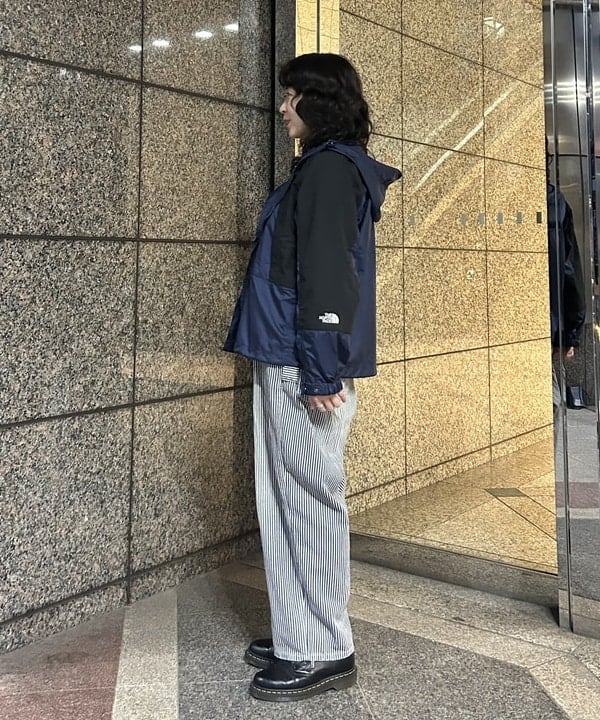 Sakiさんの「BEAMS WOMEN｜【別注】THE NORTH FACE PURPLE LABEL / Mountain Wind Parka 25FW」を使ったコーディネート