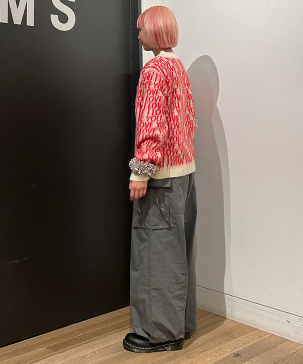 佐藤 亜美さんの「BEAMS WOMEN｜【別注】PENNEY&rsquo;S / シャギー ニット」を使ったコーディネート