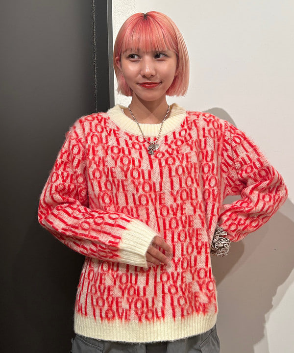 佐藤 亜美さんの「BEAMS WOMEN｜【別注】PENNEY&rsquo;S / シャギー ニット」を使ったコーディネート