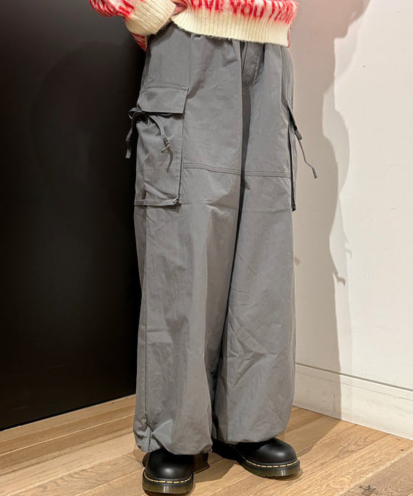 佐藤 亜美さんの「BEAMS WOMEN｜【別注】PENNEY&rsquo;S / シャギー ニット」を使ったコーディネート