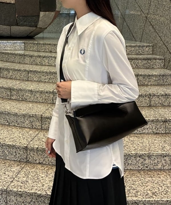 amiriさんの「BEAMS WOMEN｜【別注】FRED PERRY / Tennis Pleats Skirt」を使ったコーディネート