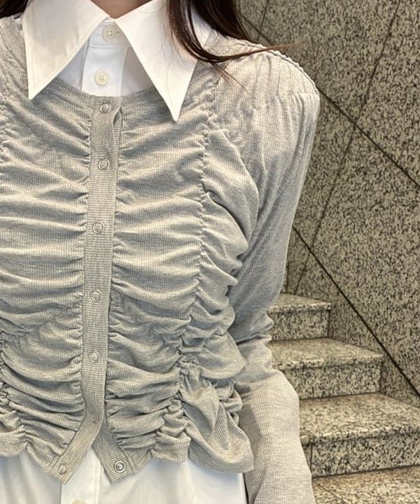 amiriさんの「BEAMS WOMEN｜【別注】FRED PERRY / Tennis Pleats Skirt」を使ったコーディネート