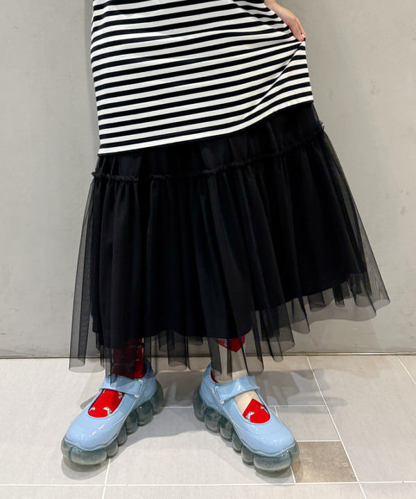 りかちょび/岸本梨佳さんの「BEAMS WOMEN｜チュール キリカエ ティアード スカート」を使ったコーディネート