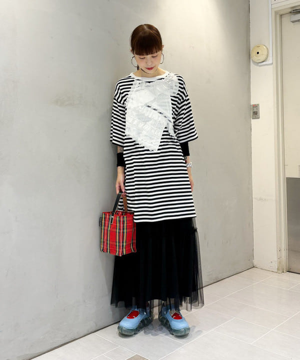 りかちょび/岸本梨佳さんの「BEAMS WOMEN｜チュール キリカエ ティアード スカート」を使ったコーディネート