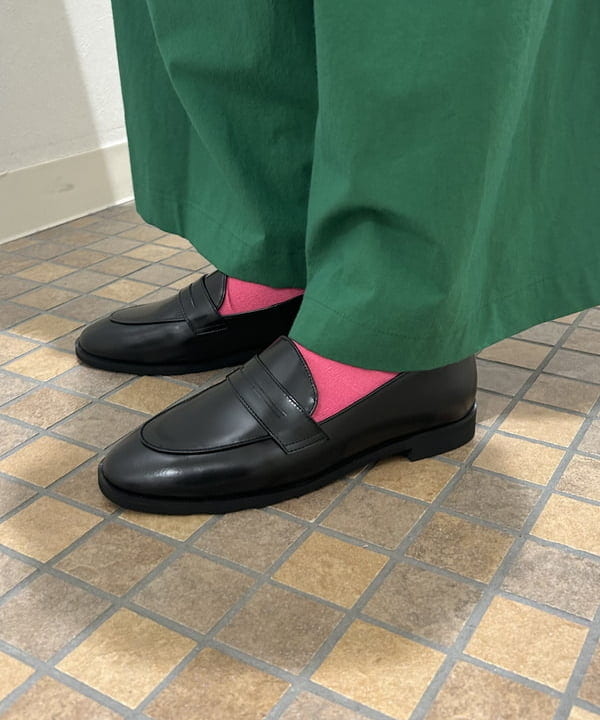 大槻 まひろさんの「BEAMS WOMEN｜【別注】Barbour / TRANSPORT ジャケット」を使ったコーディネート