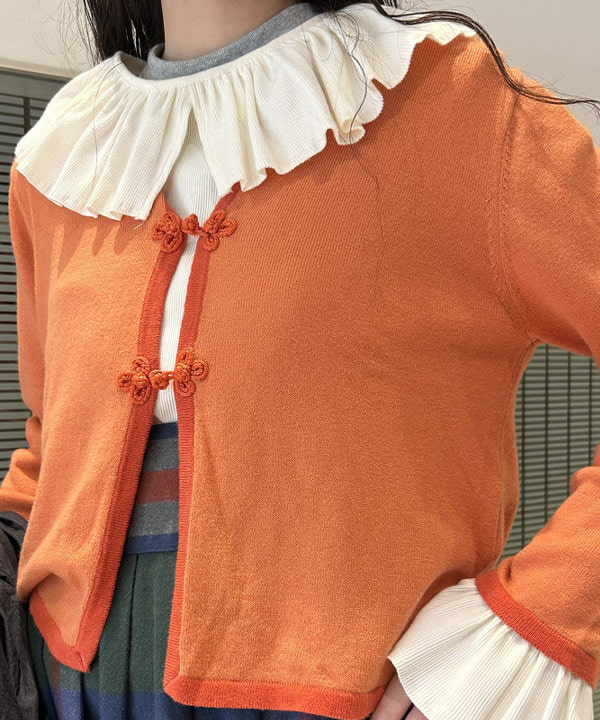 清水 彩乃さんの「BEAMS WOMEN｜コットン ナイロン ミリタリー ステンカラー コート」を使ったコーディネート