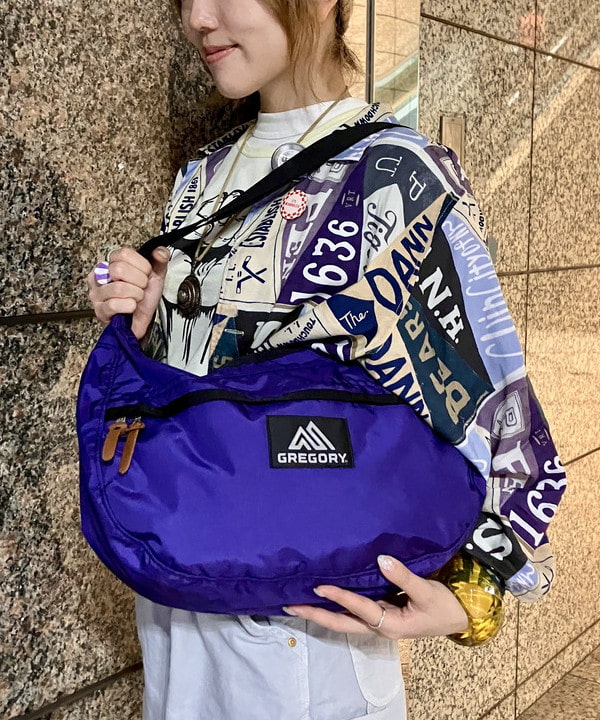 小原 もこさんの「BEAMS WOMEN｜GREGORY / サッチェル M」を使ったコーディネート