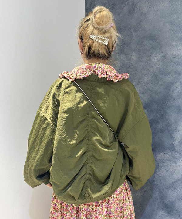 マツモト アカネさんの「BEAMS WOMEN｜シャーリング MA-1 ブルゾン」を使ったコーディネート