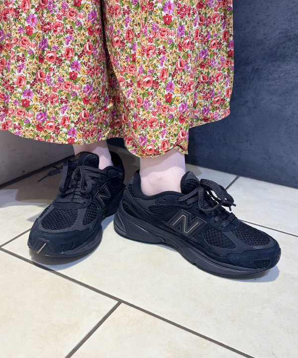 マツモト アカネさんの「BEAMS WOMEN｜シャーリング MA-1 ブルゾン」を使ったコーディネート