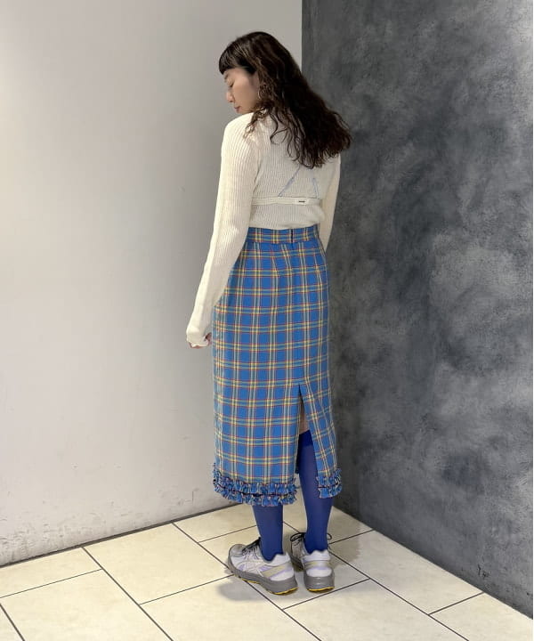 庭野 優紀さんの「BEAMS WOMEN｜リブ ポロ カーディガン」を使ったコーディネート