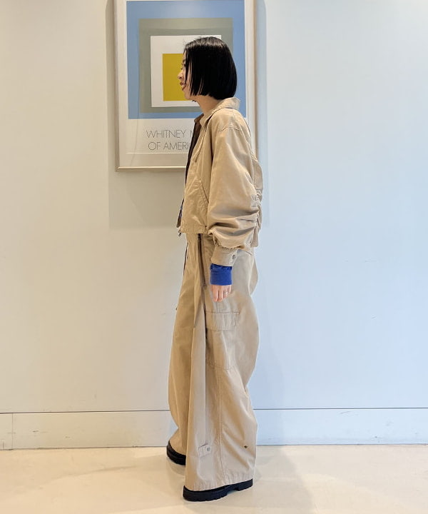 ミナミマリコさんの「BEAMS WOMEN｜maturely / コットン シルク ジッパー カーゴパンツ」を使ったコーディネート