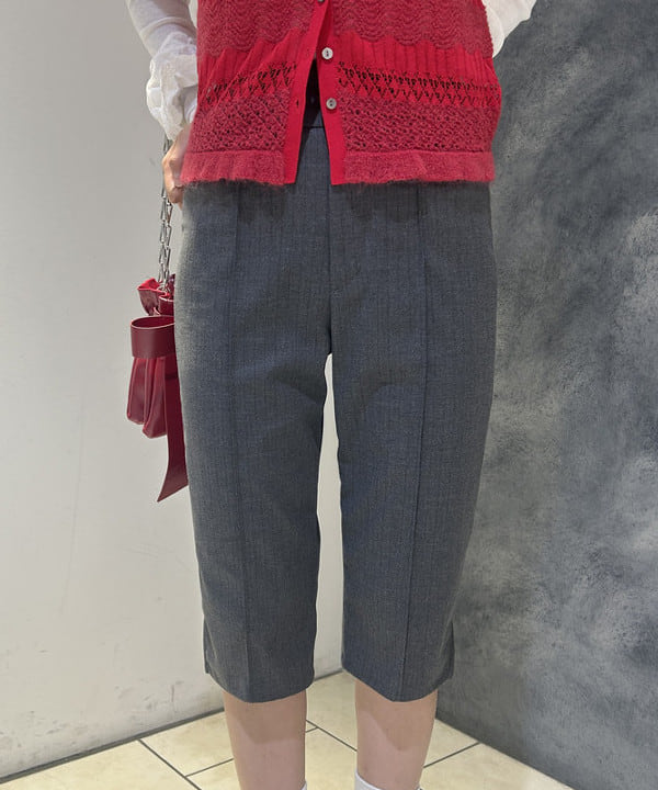 ハルカさんの「BEAMS WOMEN｜ボーダー レース編み ベスト」を使ったコーディネート