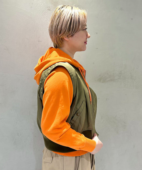 スミレさんの「BEAMS WOMEN｜デタッチ スリーブ ミリタリー ブルゾン」を使ったコーディネート