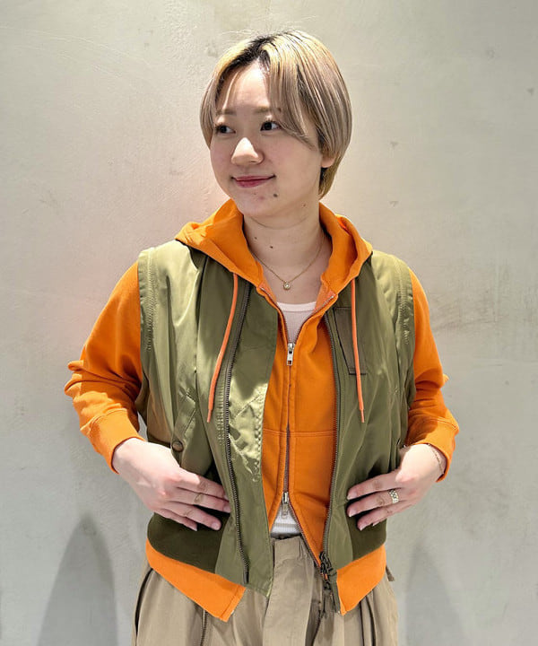 スミレさんの「BEAMS WOMEN｜デタッチ スリーブ ミリタリー ブルゾン」を使ったコーディネート