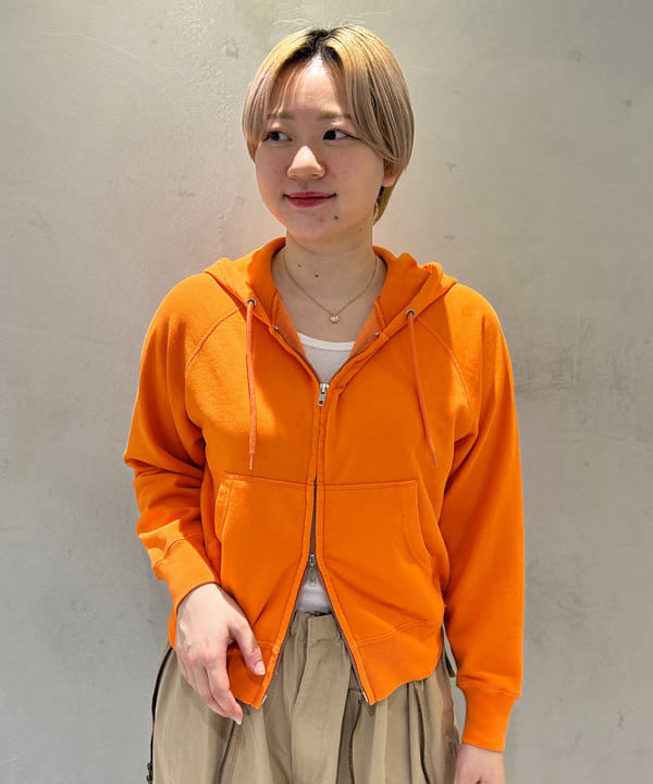 スミレさんの「BEAMS WOMEN｜デタッチ スリーブ ミリタリー ブルゾン」を使ったコーディネート