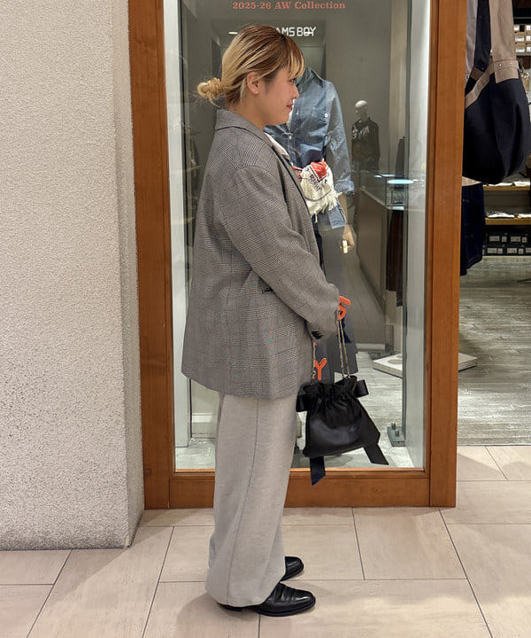 大石彩可さんの「BEAMS WOMEN｜リボン チェーン バッグ」を使ったコーディネート