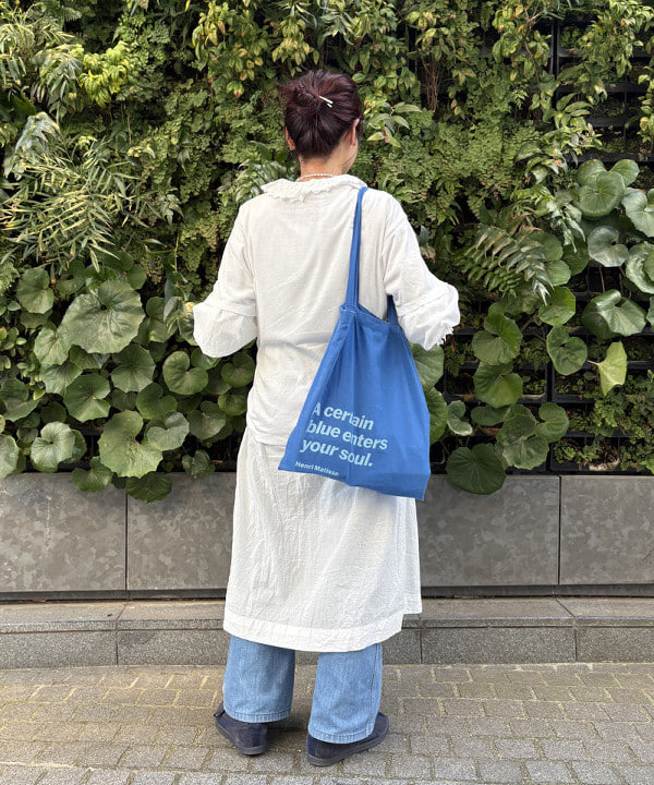 SHINAGAWAさんの「BEAMS WOMEN｜ユーロ ヴィンテージ フリル ワンピース」を使ったコーディネート