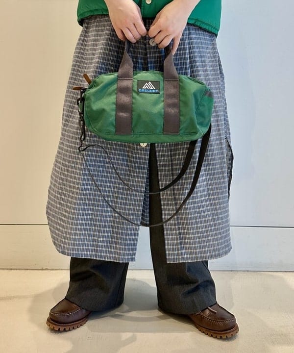 イシイ サオリさんの「BEAMS WOMEN｜【別注】GREGORY / VINTAGE PONY BAG」を使ったコーディネート