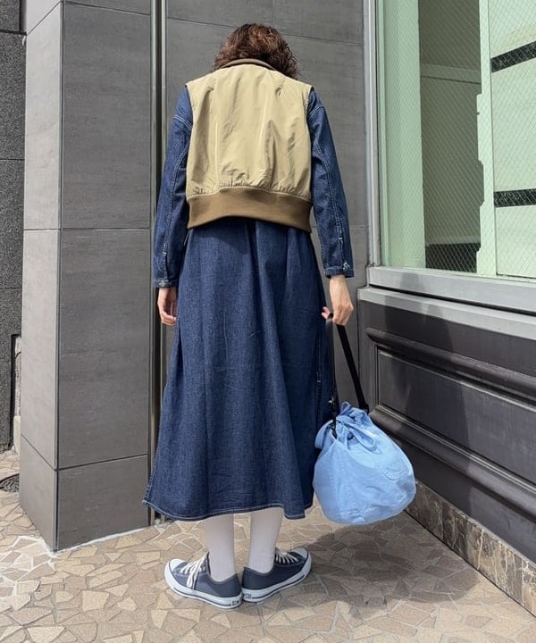 み　う　ちさんの「BEAMS WOMEN｜デタッチ スリーブ ミリタリー ブルゾン」を使ったコーディネート