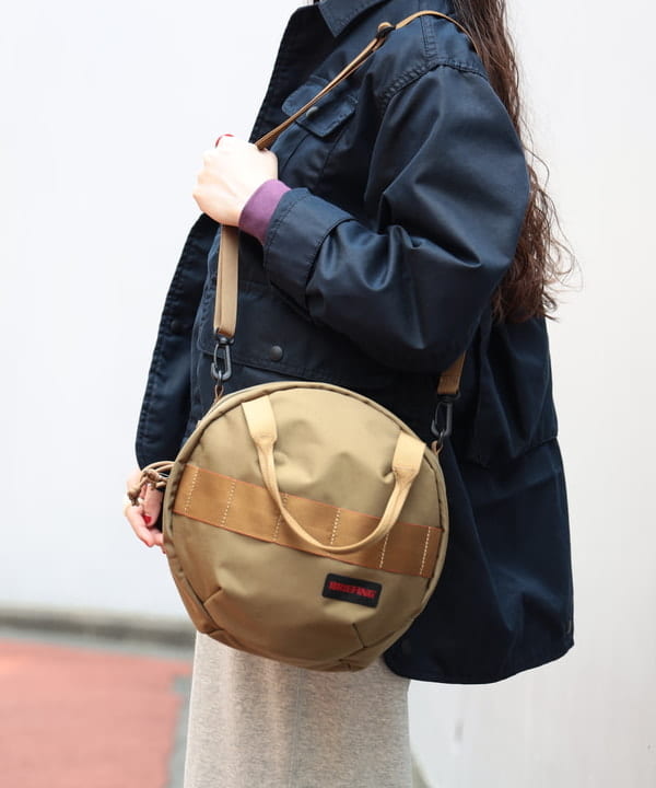 清水 彩乃さんの「BEAMS WOMEN｜シャンブレー ギャバ ショート フィッシング ジャケット」を使ったコーディネート