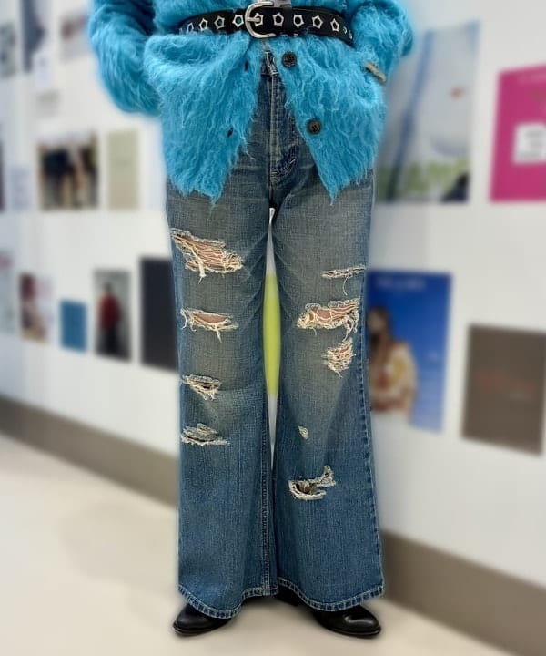 水野 萌香さんの「BEAMS WOMEN｜【別注】Lee / RIPPED JEANS」を使ったコーディネート