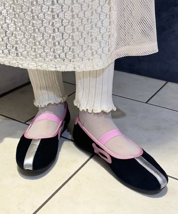 マツモト アカネさんの「BEAMS WOMEN｜レース キリカエ メッシュ ワンピース」を使ったコーディネート