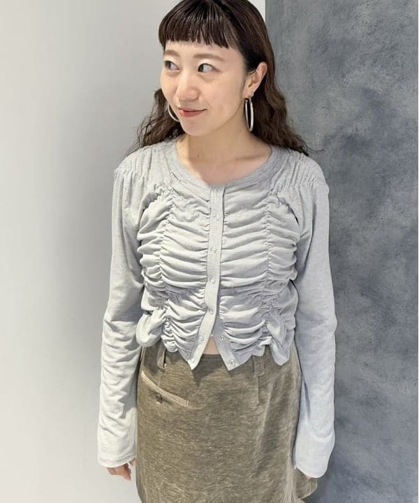 庭野 優紀さんの「BEAMS WOMEN｜モール ミニ スカート」を使ったコーディネート