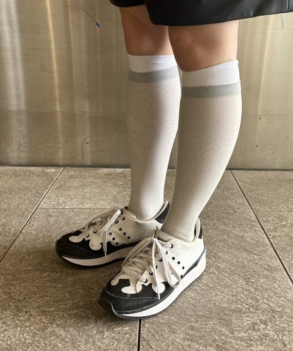 みりさんの「maturely / 1.5センチ スタッズ ベルト」を使ったコーディネート